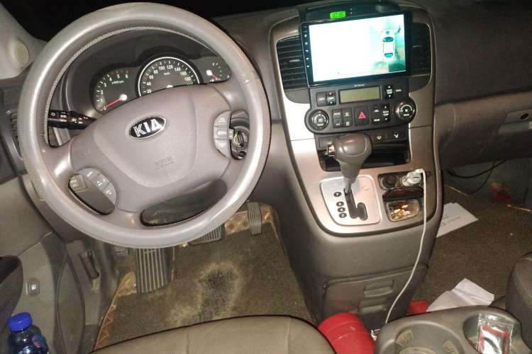 Used Kia 2013 2.2T VQ-R Luxury Edition Center Console