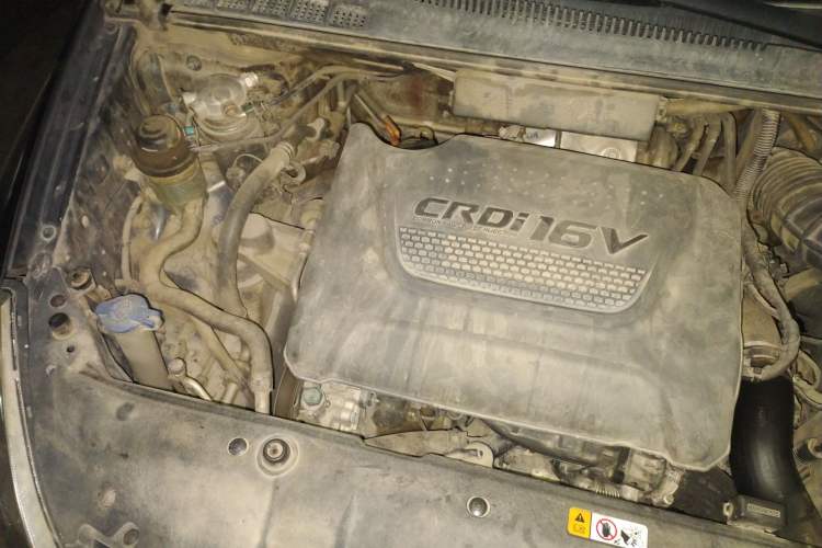 Used Kia 2013 2.2T VQ-R Luxury Edition Engine Bay Right