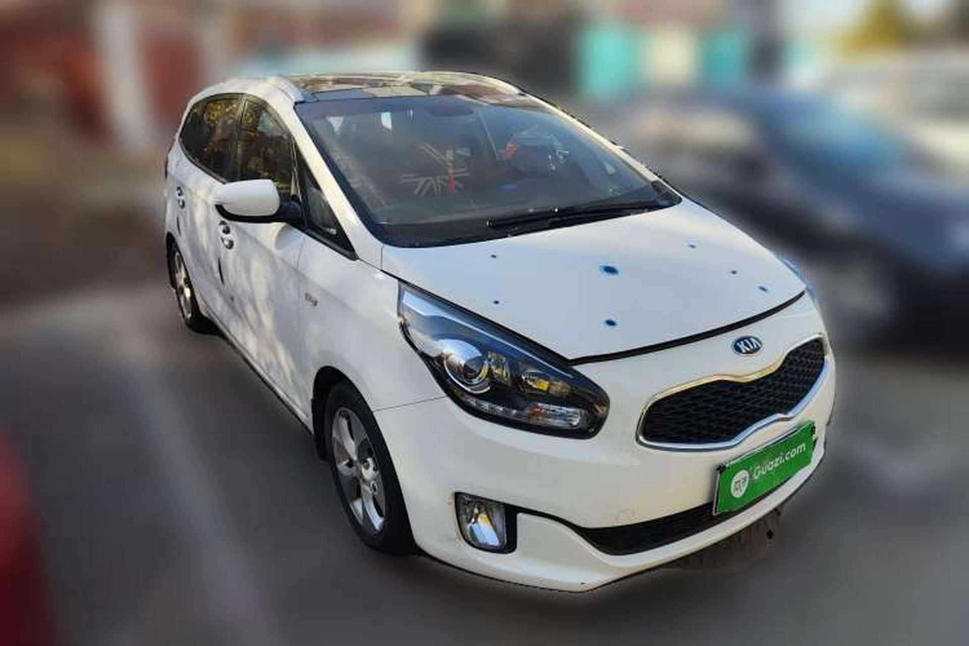 Used Kia 2013 2.0L 7-Seater Automatic Standard Version China IV Standard Front Right 45 Deg