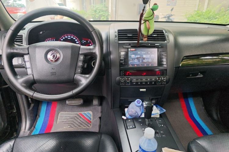 Used Kia Borrego 2008 3.8L Luxury Edition China IV Center Console