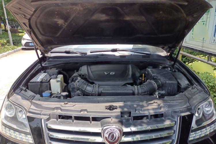 Used Kia Borrego 2008 3.8L Luxury Edition China IV Engine Bay