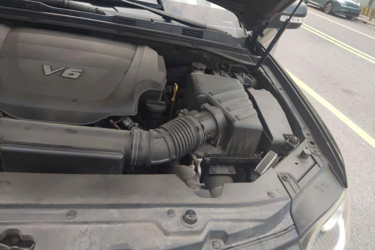 Used Kia Borrego 2008 3.8L Luxury Edition China IV Engine Bay Left