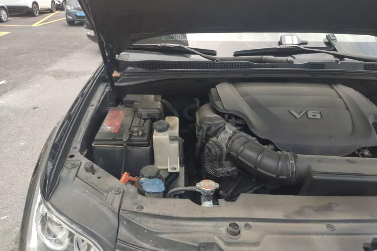 Used Kia Borrego 2008 3.8L Luxury Edition China IV Engine Bay Right