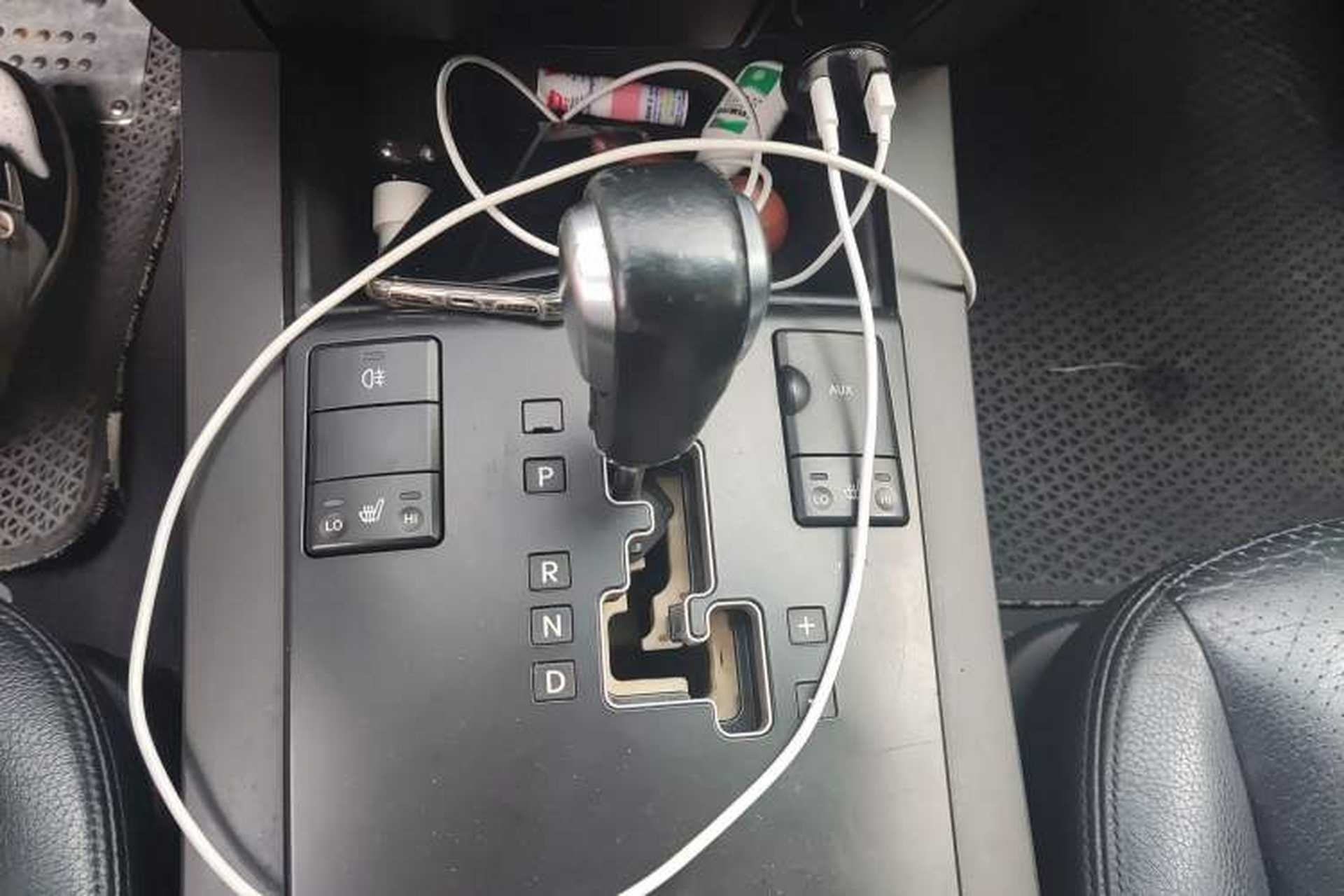 Used Kia Borrego 2008 3.8L Luxury Edition China IV Gear Lever