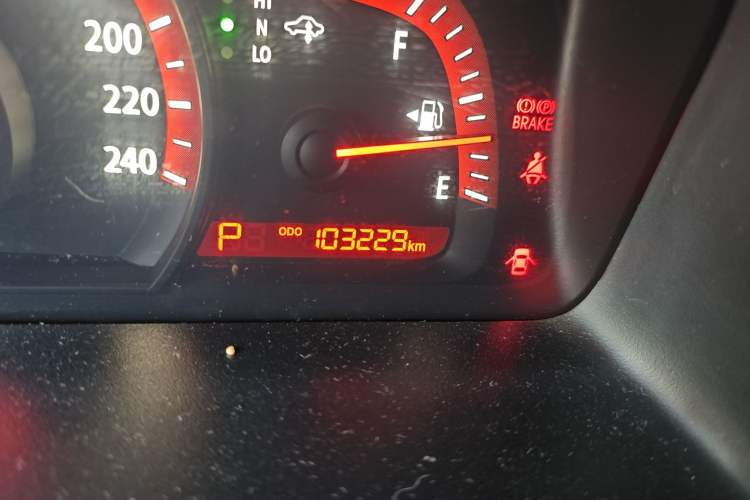 Used Kia Borrego 2008 3.8L Luxury Edition China IV Odometer Close Up