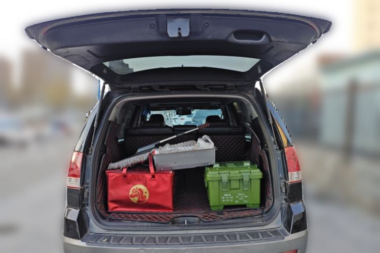 Used Kia Borrego 2008 3.8L Luxury Edition China IV Trunk