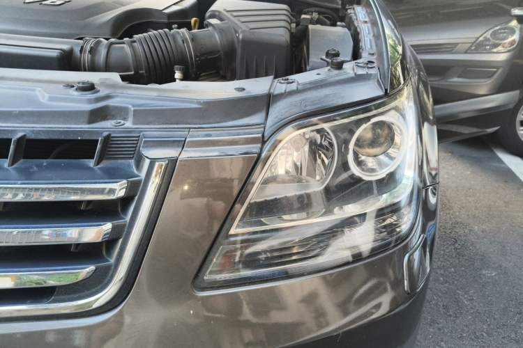 Used Kia Borrego 2008 3.8L Luxury Edition China IV Engine Bay Left