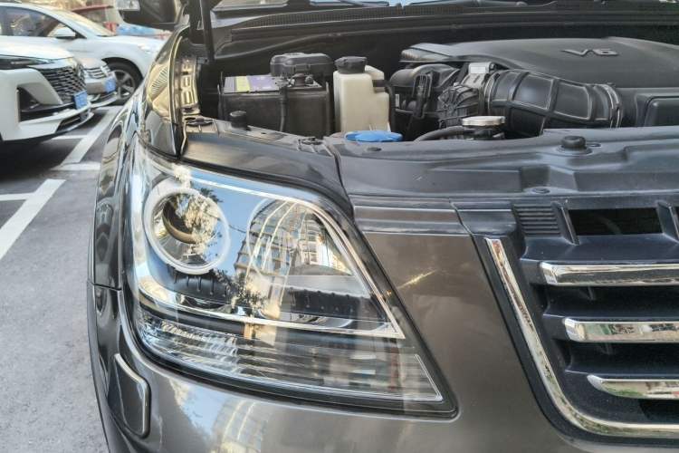 Used Kia Borrego 2008 3.8L Luxury Edition China IV Engine Bay Right