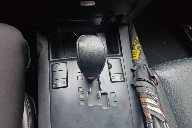 Used Kia Borrego 2008 3.8L Luxury Edition China IV Gear Lever