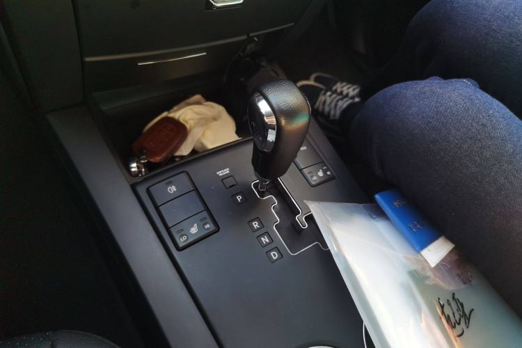 Used Kia Borrego 2008 3.8L Luxury Edition China IV Gear Lever