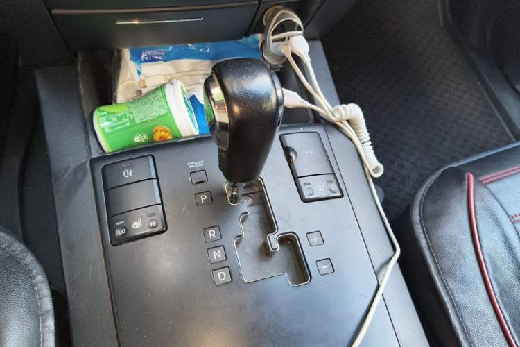 Used Kia Borrego 2008 3.8L Luxury Edition China IV Gear Lever