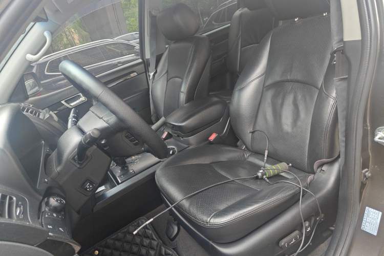 Used Kia Borrego 2008 3.8L Luxury Edition China IV Left Front Seat