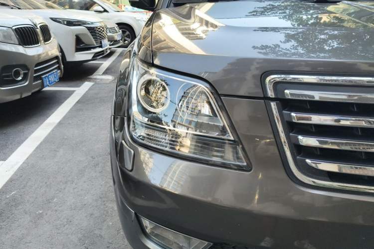 Used Kia Borrego 2008 3.8L Luxury Edition China IV Right Front Headlight