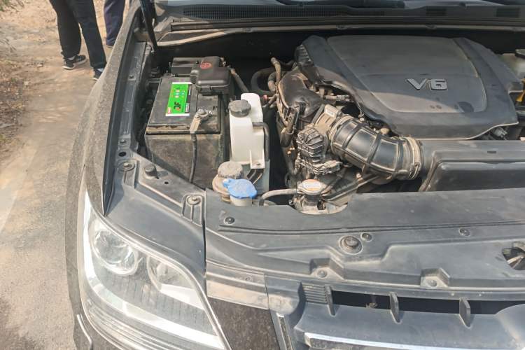 Used Kia Borrego 2008 3.8L Luxury Edition China IV Engine Bay Right