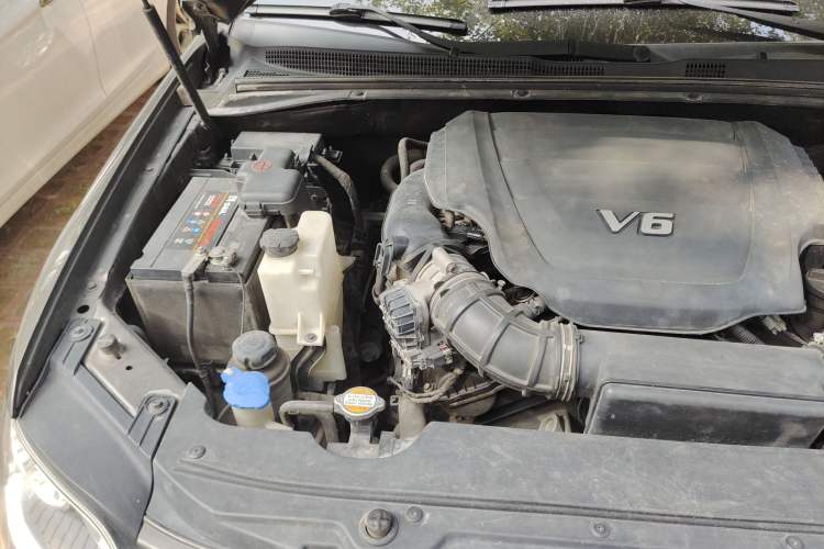 Used Kia Borrego 2008 3.8L Luxury Edition China IV Engine Bay Right