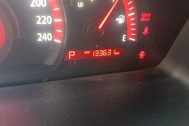 Used Kia Borrego 2008 3.8L Luxury Edition China IV Odometer Close Up