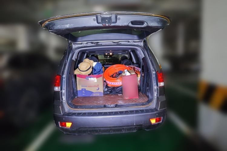 Used Kia Borrego 2008 3.8L Luxury Edition China IV Trunk