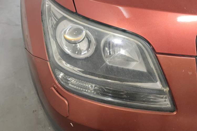 Used Kia Borrego 2008 3.8L Luxury Edition China IV Right Front Headlight