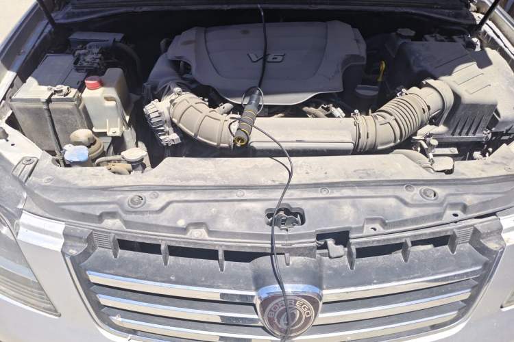 Used Kia Borrego 2008 3.8L Luxury Edition China IV Engine Bay