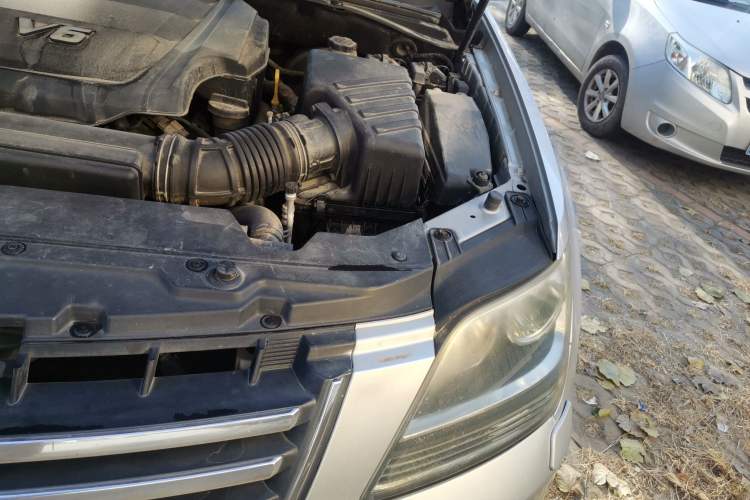 Used Kia Borrego 2008 3.8L Luxury Edition China IV Engine Bay Left