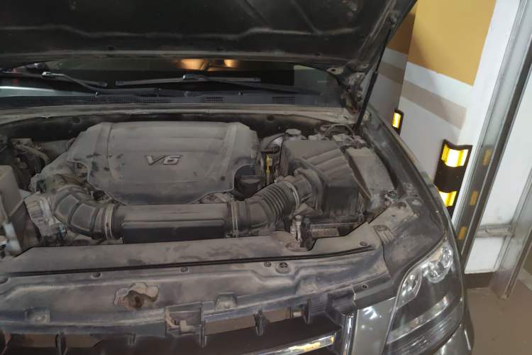 Used Kia Borrego 2008 3.8L Luxury Edition China IV Engine Bay Left