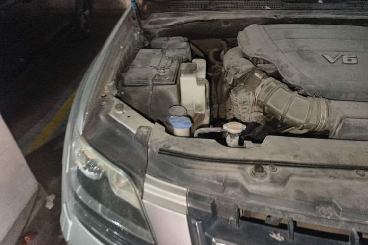 Used Kia Borrego 2008 3.8L Luxury Edition China IV Engine Bay Right