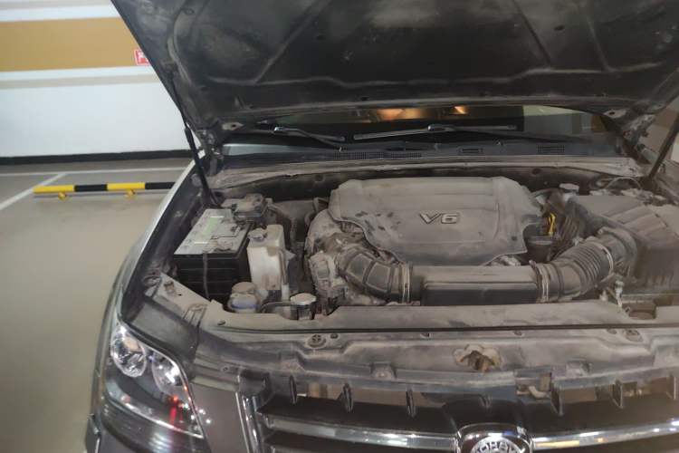 Used Kia Borrego 2008 3.8L Luxury Edition China IV Engine Bay Right