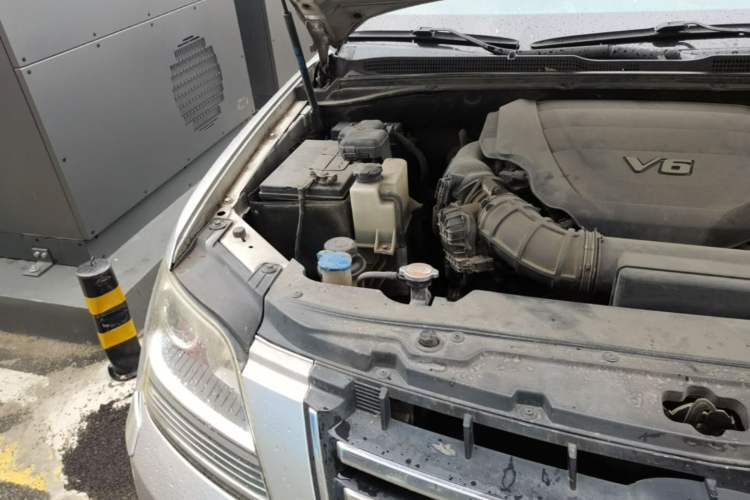 Used Kia Borrego 2008 3.8L Luxury Edition China IV Engine Bay Right