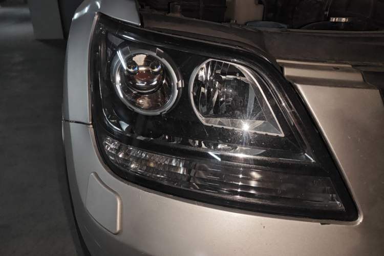 Used Kia Borrego 2008 3.8L Luxury Edition China IV Exterior 6