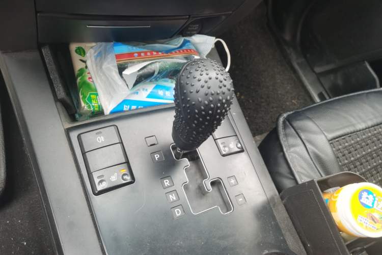 Used Kia Borrego 2008 3.8L Luxury Edition China IV Gear Lever