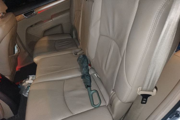 Used Kia Borrego 2008 3.8L Luxury Edition China IV Left Rear Seat