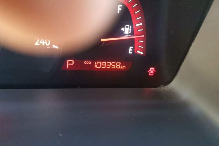 Used Kia Borrego 2008 3.8L Luxury Edition China IV Odometer Close Up