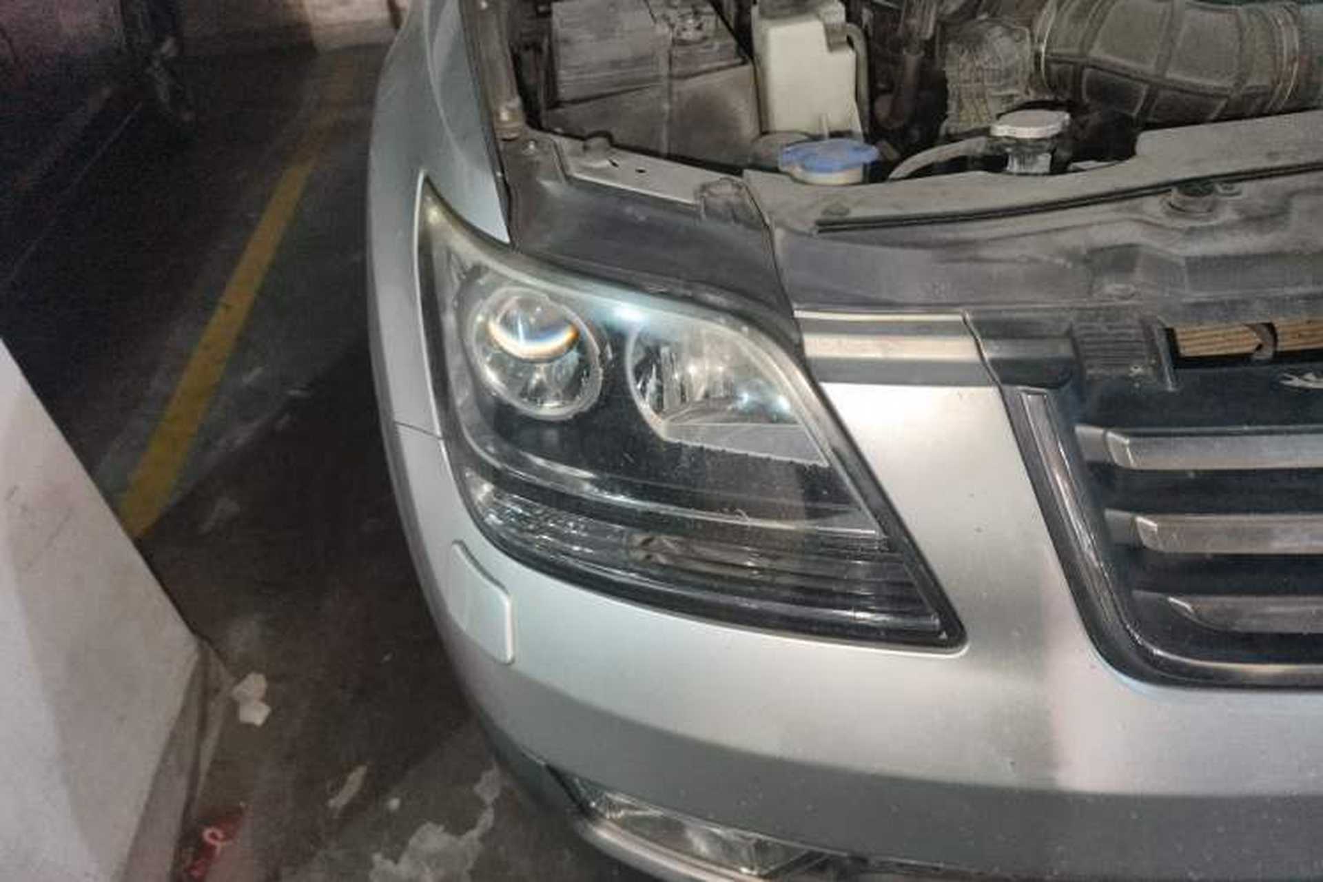 Used Kia Borrego 2008 3.8L Luxury Edition China IV Right Front Headlight