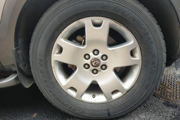 Used Kia Borrego 2008 3.8L Luxury Edition China IV Right Front Wheel Hub
