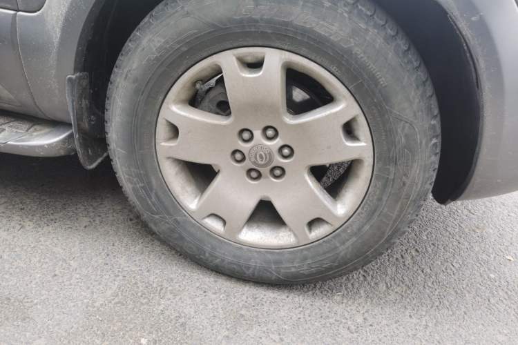 Used Kia Borrego 2008 3.8L Luxury Edition China IV Right Front Wheel Hub