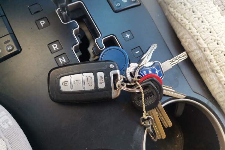 Used Kia Borrego 2008 3.8L Luxury Edition China IV Vehicle Key