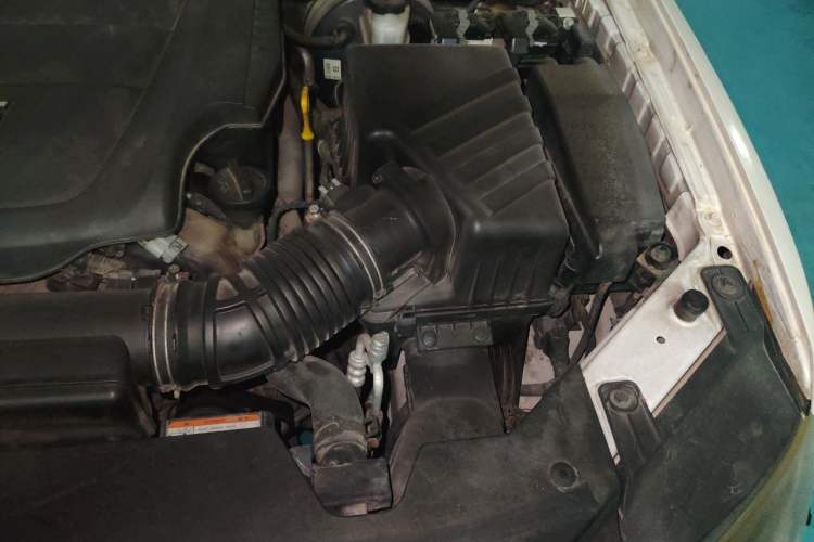 Used Kia Borrego 2008 3.8L Luxury Edition China IV Engine Bay Left