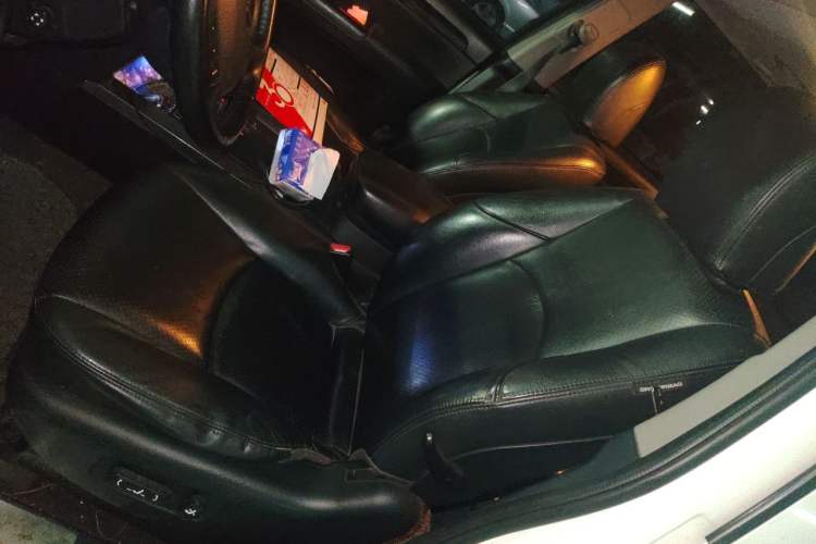 Used Kia Borrego 2008 3.8L Luxury Edition China IV Left Front Seat