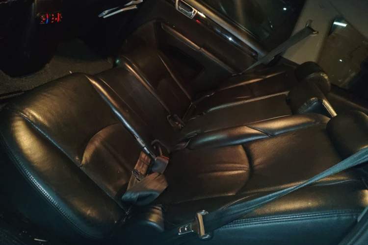 Used Kia Borrego 2008 3.8L Luxury Edition China IV Left Rear Seat