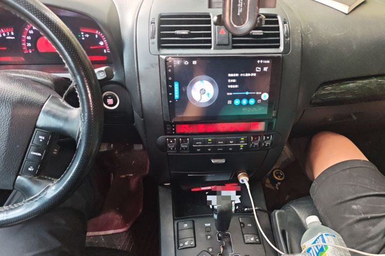 Used Kia Borrego 2013 3.8L Luxury Edition China V standard Audio And AC Panel