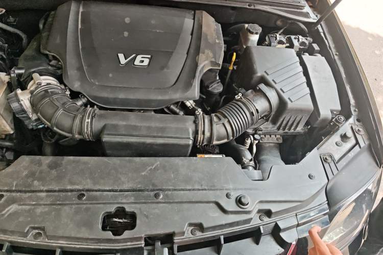 Used Kia Borrego 2013 3.8L Luxury Edition China V standard Engine Bay Left