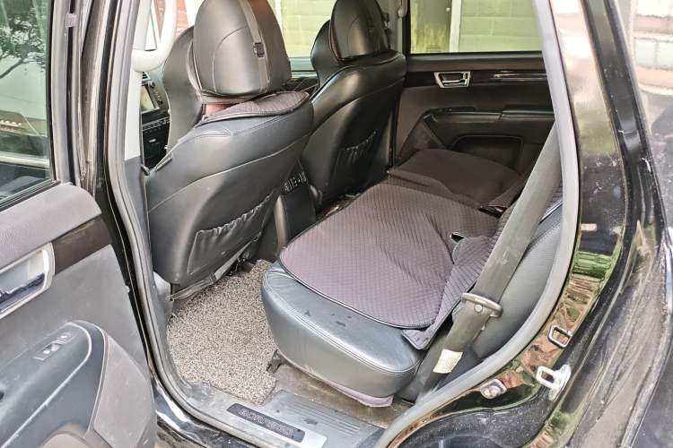 Used Kia Borrego 2013 3.8L Luxury Edition China V standard Left Rear Seat