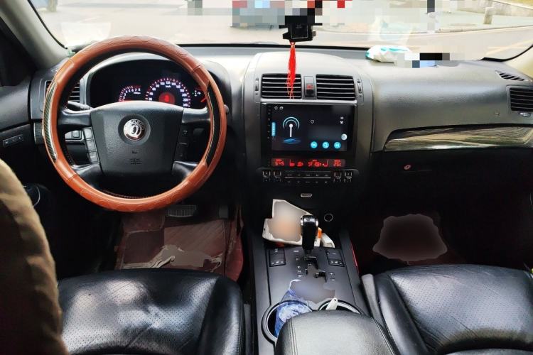 Used Kia Borrego 2013 3.8L Luxury Edition China V standard Center Console