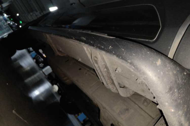 Used Kia Borrego 2013 3.8L Luxury Edition China V standard Chassis Front Right