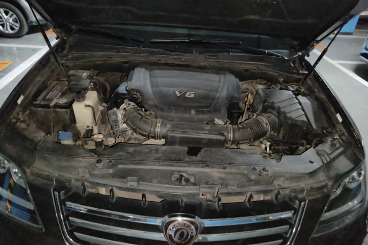 Used Kia Borrego 2013 3.8L Luxury Edition China V standard Engine Bay
