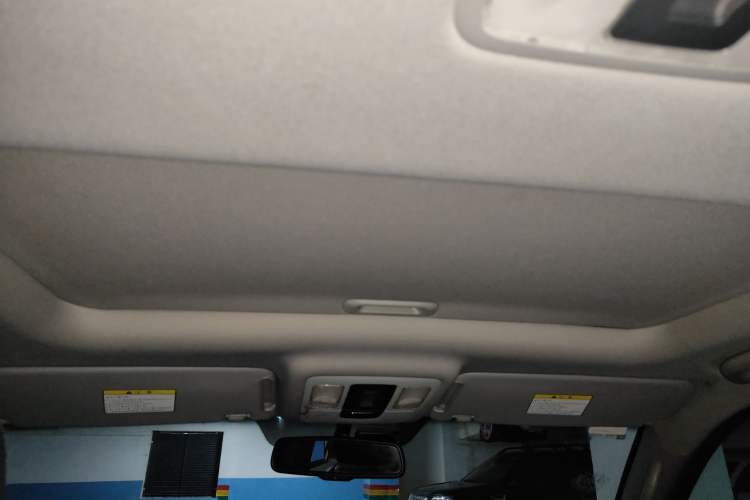Used Kia Borrego 2013 3.8L Luxury Edition China V standard Headliner