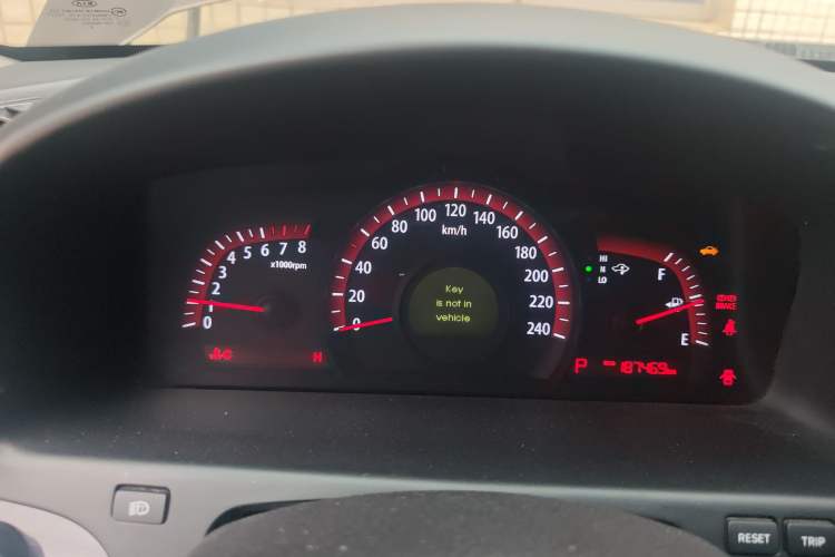 Used Kia Borrego 2013 3.8L Luxury Edition China V standard Instrument Cluster