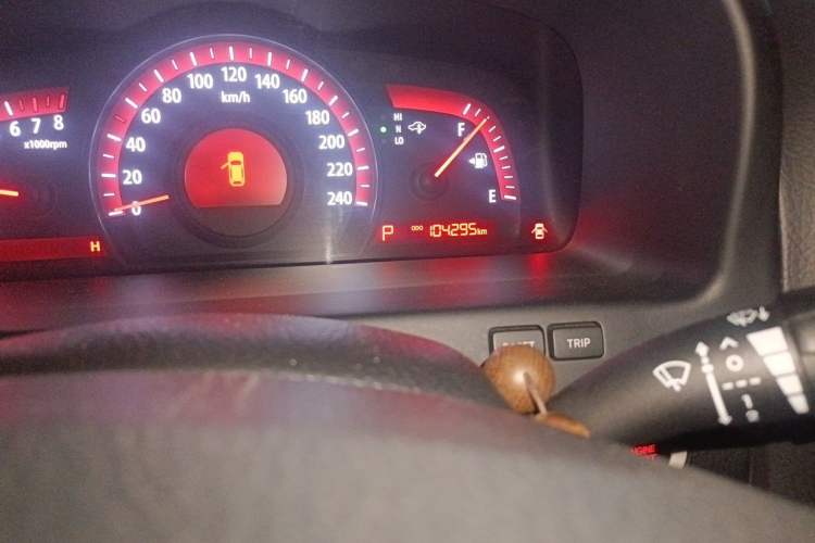 Used Kia Borrego 2013 3.8L Luxury Edition China V standard Odometer Close Up