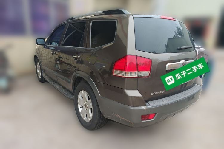 Used Kia Borrego 2013 3.8L Luxury Edition China V standard Rear Left 45 Deg
