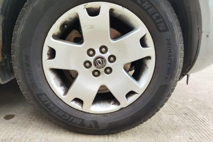 Used Kia Borrego 2013 3.8L Luxury Edition China V standard Right Front Wheel Hub